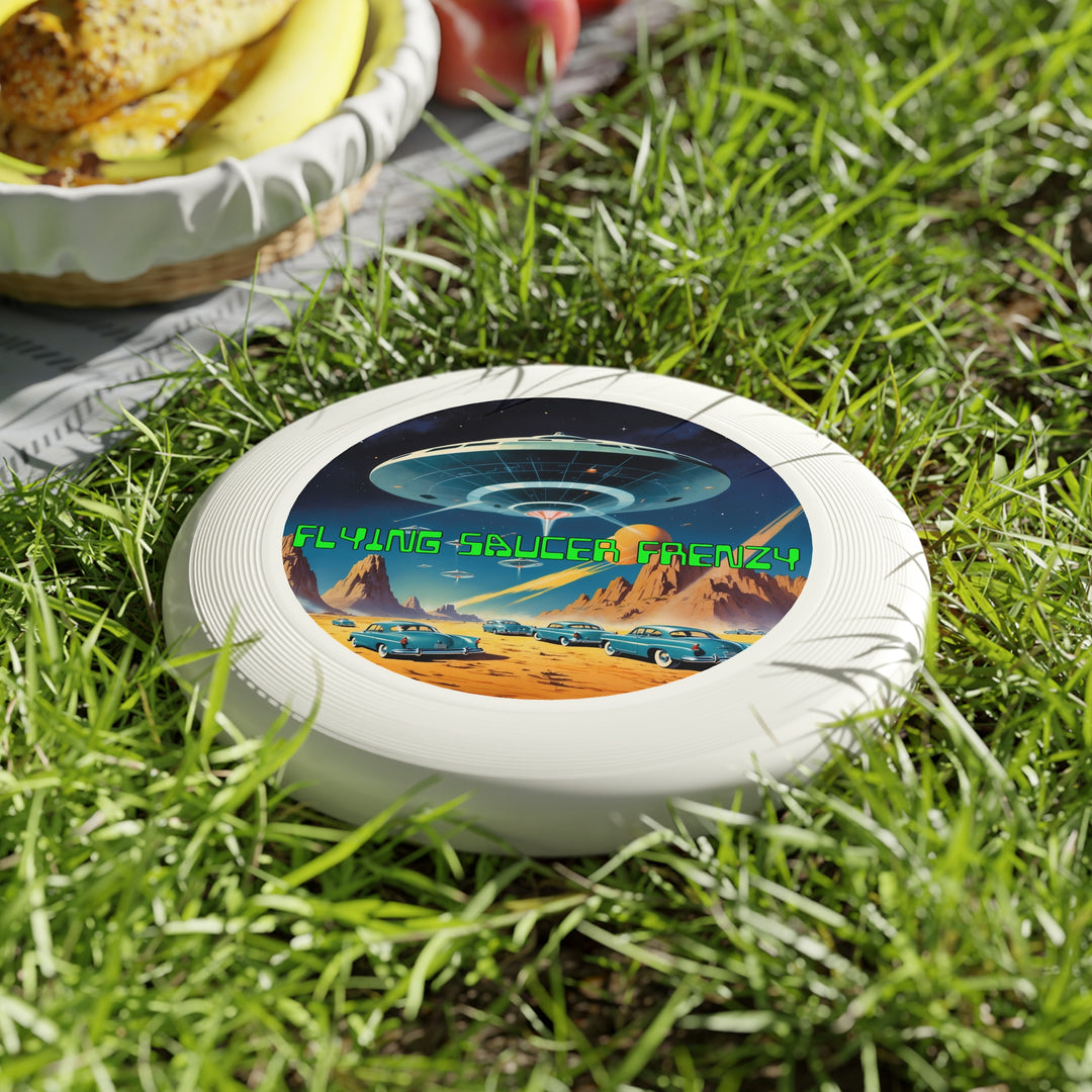 Flying Saucer Frenzy Frisbee – ‘50s-Inspired Design (Durable Plastic)