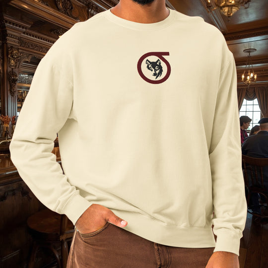Sigma Wolf Crewneck – Embroidered Hunter Fleece